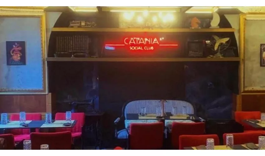 Catania Social Club ️ RISTORANTE TIPICO SICILIANO • PIZZERIA • PASTA • TAGLIERI • DRINK • BISTROT • OSTERIA • TRATTORIA