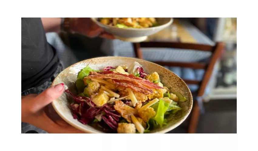 Cecosteria