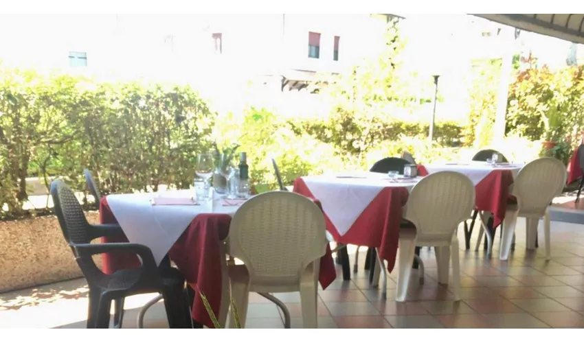 Ristorantino Pizzeria Mika Male