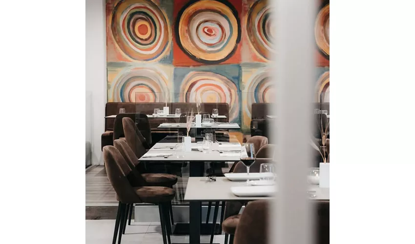 MAD Restaurant