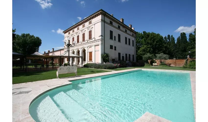 Villa Cavriani