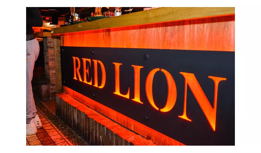 Red Lion Pub