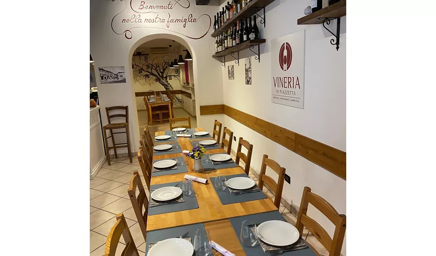 Vineria in Piazzetta