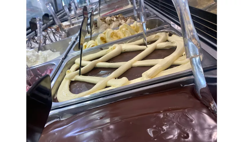 Gelateria Biancaneve