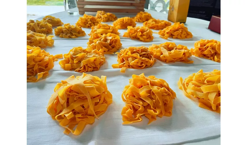 Chef Lara Gusti DiVersi 