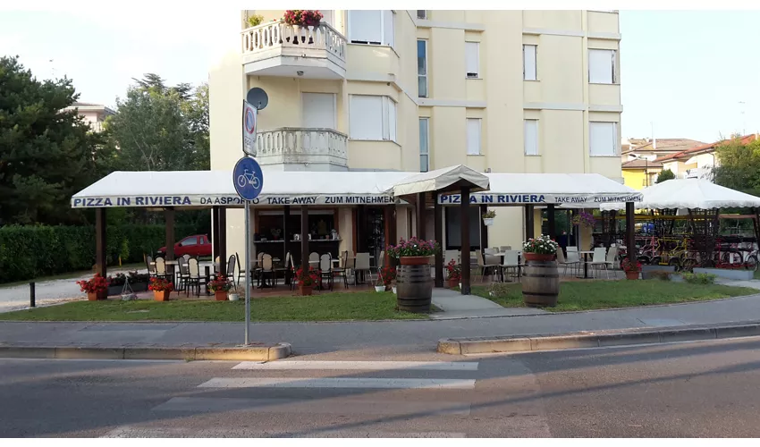 Pizza in Riviera