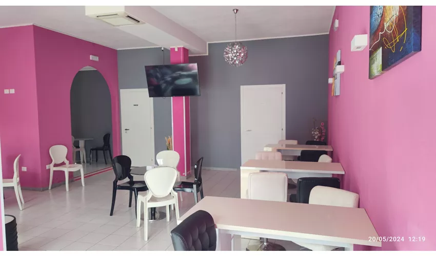 Art Cafe Lounge Bar Caffetteria