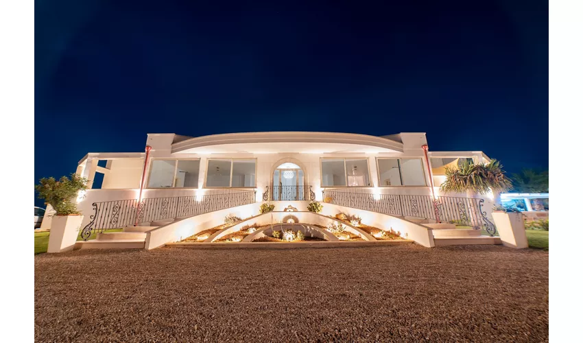 La Dolce Vita - Ristorante con Piscina