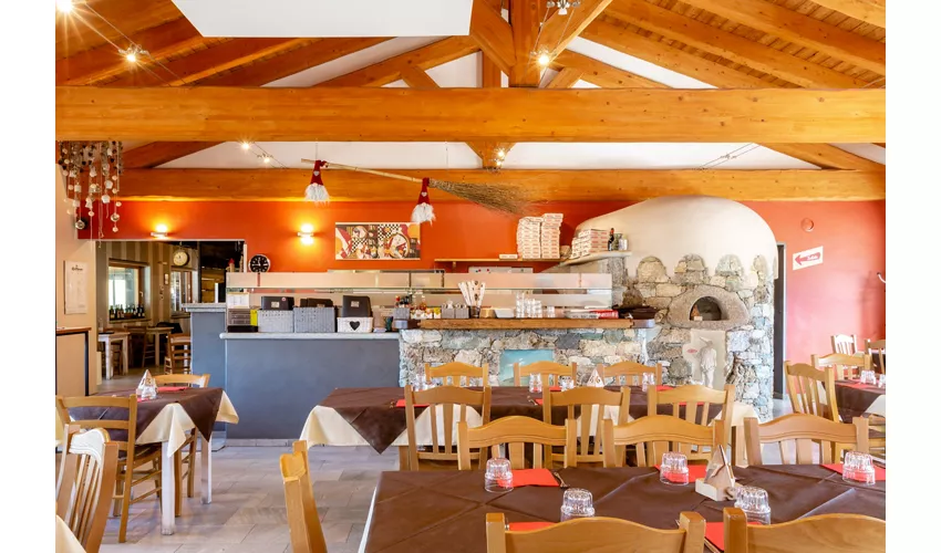 Lazy Bee Camping Village - La Pinsa