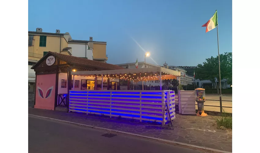 Bar Skating