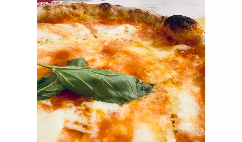 Crudo fa la Pizza