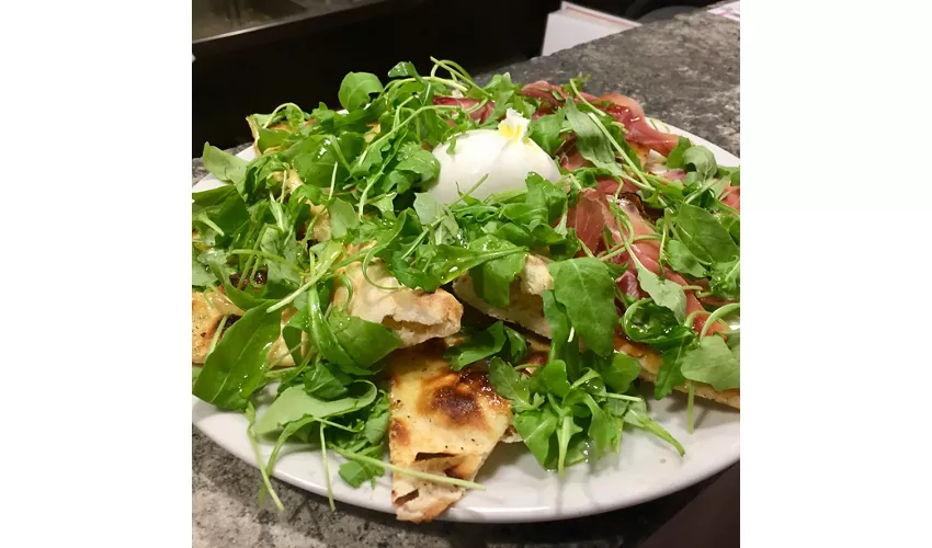 Crudo fa la Pizza