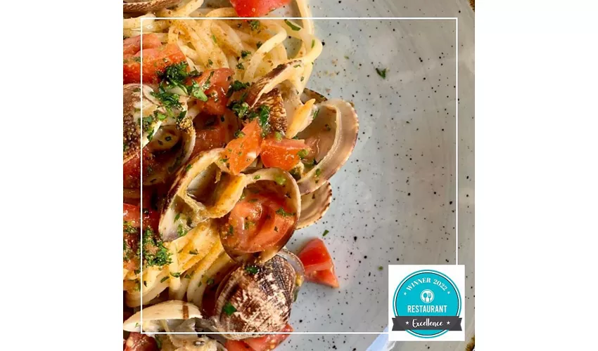 "da Guido" Cucina | Pizzeria | Bar Il porto sicuro della cucina isolana