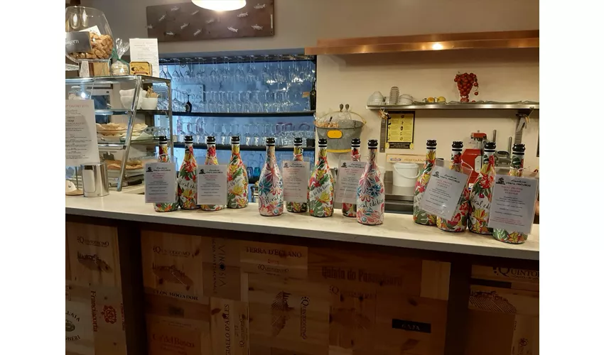 Enoteca Vino e Dintorni