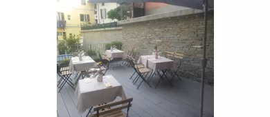 Enoteca Vino e Dintorni