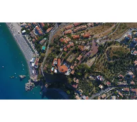 Baia Dell'Est
