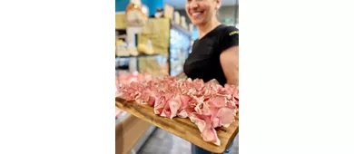 Salsamenteria bottega buon cibo e sincerità