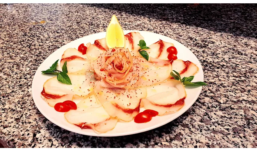 Ristorante il Pescatore-Pescheria l' "Anguilla"