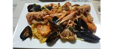 Ristorante il Pescatore-Pescheria l' "Anguilla"