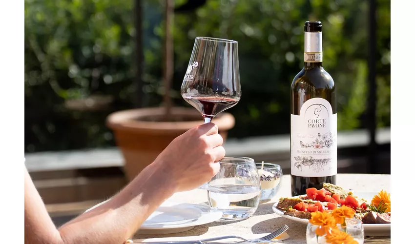 CORTE PAVONE - Brunello di Montalcino Winery