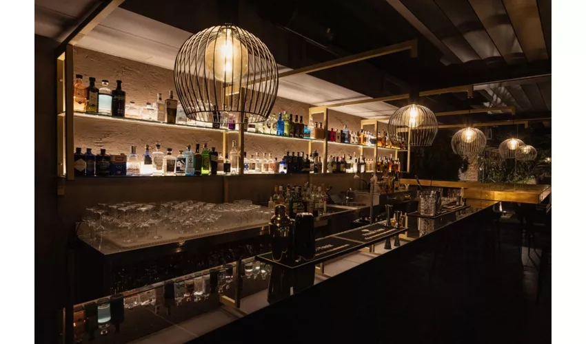 Gioja's - Pizzeria Napoletana Contemporanea - Lounge Bar