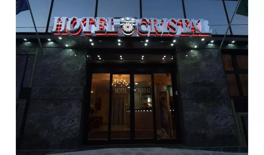 HOTEL CRISTAL
