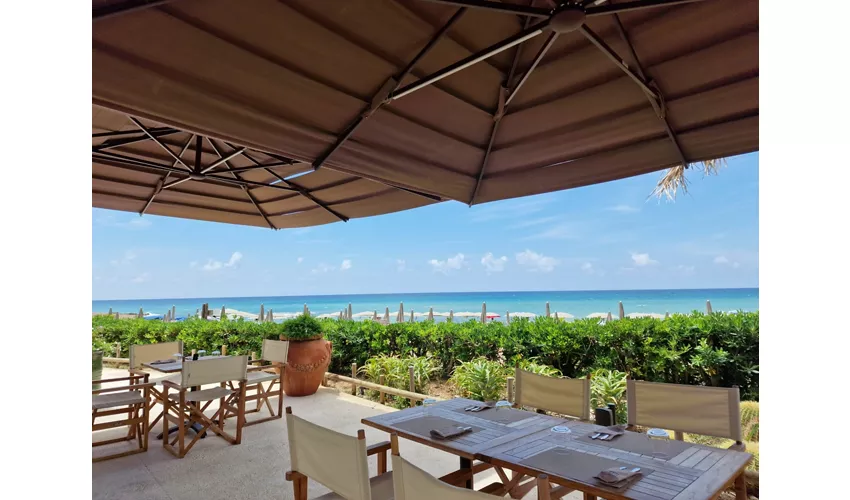 Ancora Resort Beach