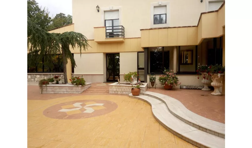 Hotel Ristorante Al Querceto