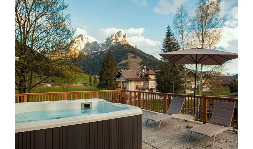 X Alp Hotel