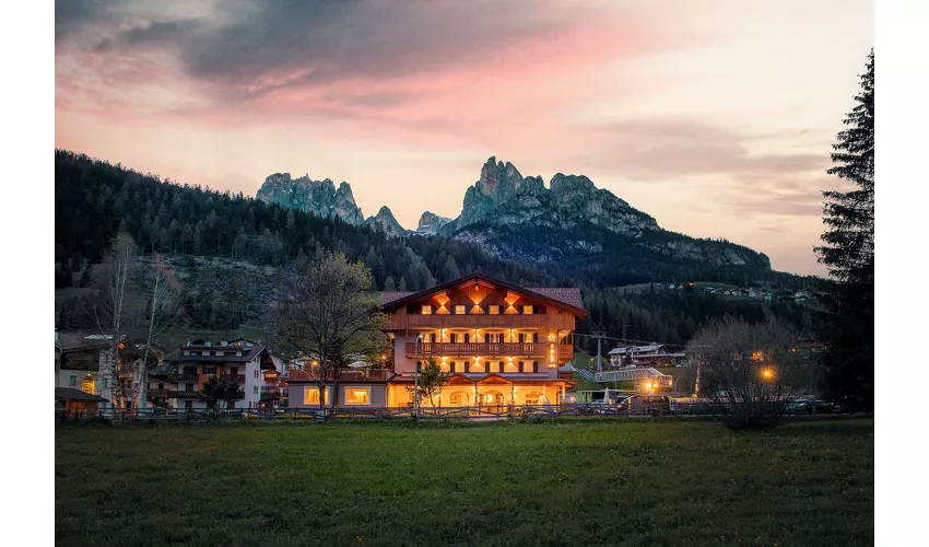 X Alp Hotel