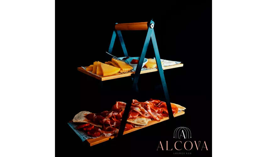 Alcova Lounge Bar