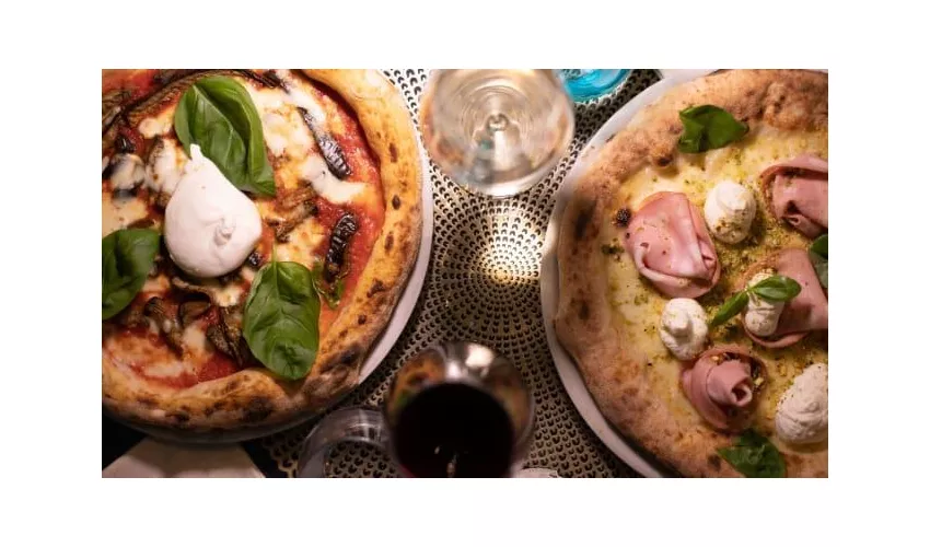 101 Tarantella Pizzeria Bar Bistrot