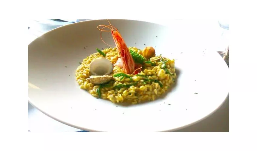 La Cantinella | Ristoranti Via Nazario Sauro angolo via cuma n.42