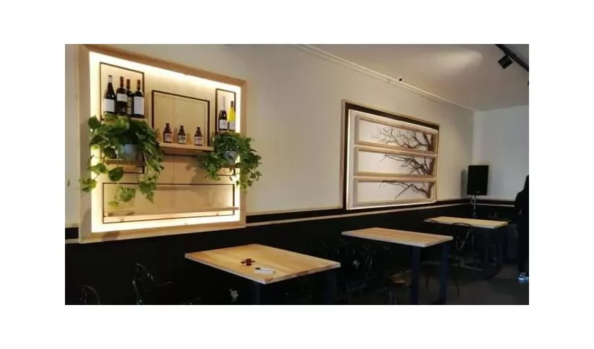 M Cafe Bistrot