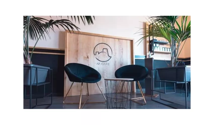 M Cafe Bistrot