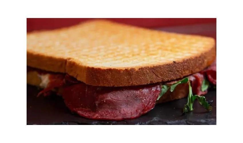 Squisito - Toast & Hamburger