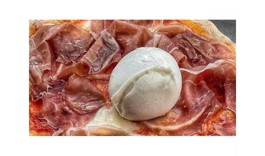 Basil Lounge Bar con Cucina e Pizzeria