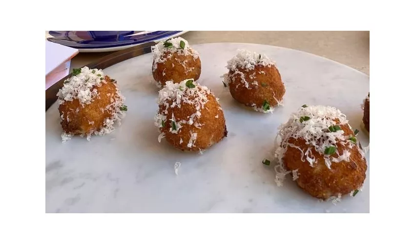 Sull'Amo Pietrasanta