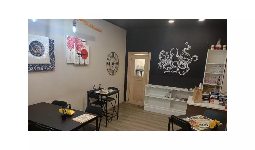 Sushi Lab Takeaway asporto e consegna a domicilio menù fisso all'interno