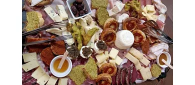 TOMA&TOMAIA bistrot e negozio di scarpe