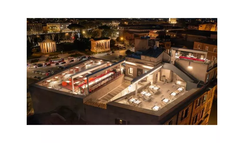 Rhinoceros Le Restau & RoofBar