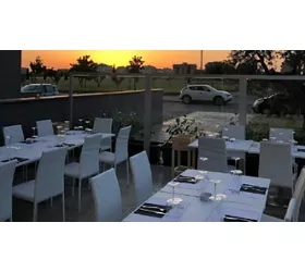 Cru Vineria & Cucina