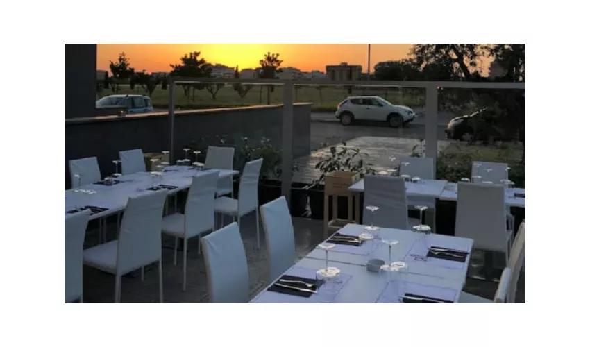 Cru Vineria & Cucina