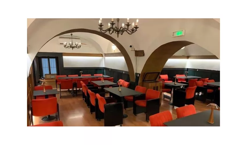 Catania Social Club ️ RISTORANTE TIPICO SICILIANO • PIZZERIA • PASTA • TAGLIERI • DRINK • BISTROT • OSTERIA • TRATTORIA