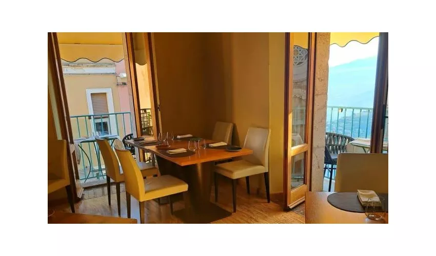 Maxim Turrisi Restaurant