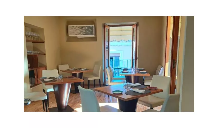 Maxim Turrisi Restaurant