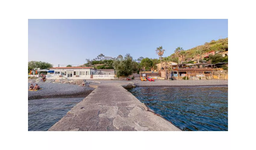 Emanuel Enfola - Food & Drink