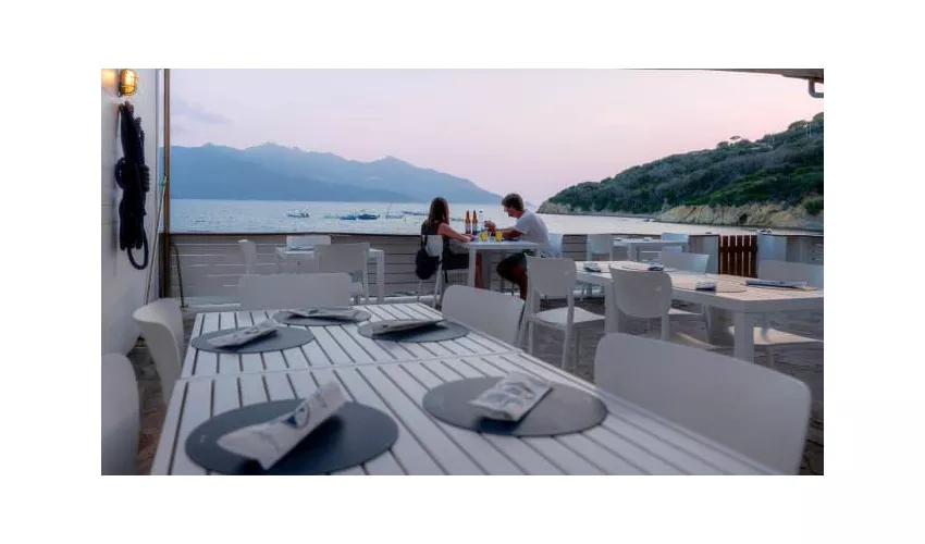 Emanuel Enfola - Food & Drink