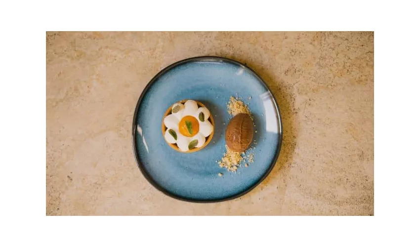 Era Convivial Cave Restaurant