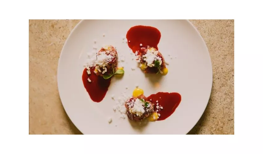 Era Convivial Cave Restaurant